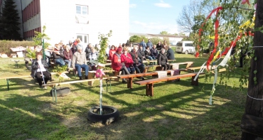 Majáles u Bežovci pri folklórnom klube Zahrajhorka dňa 30.4.2023